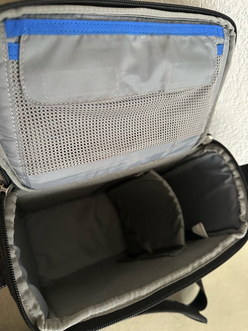 Think Tank Camera Bag - Picture 5 of 9